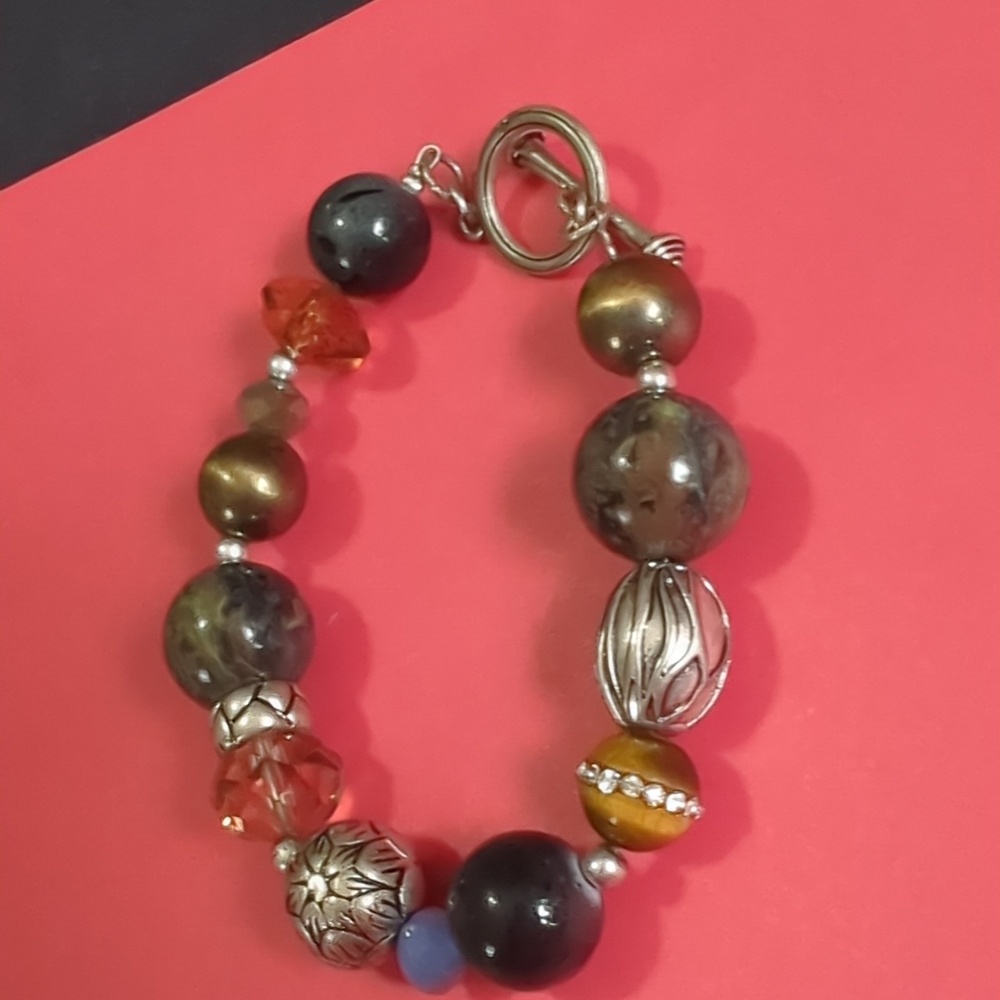 Chunky Bracelet Multi Colors Toggle Clasp
